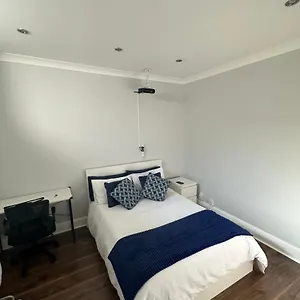  Homestay Liverpool Street Blue Bedroom United Kingdom