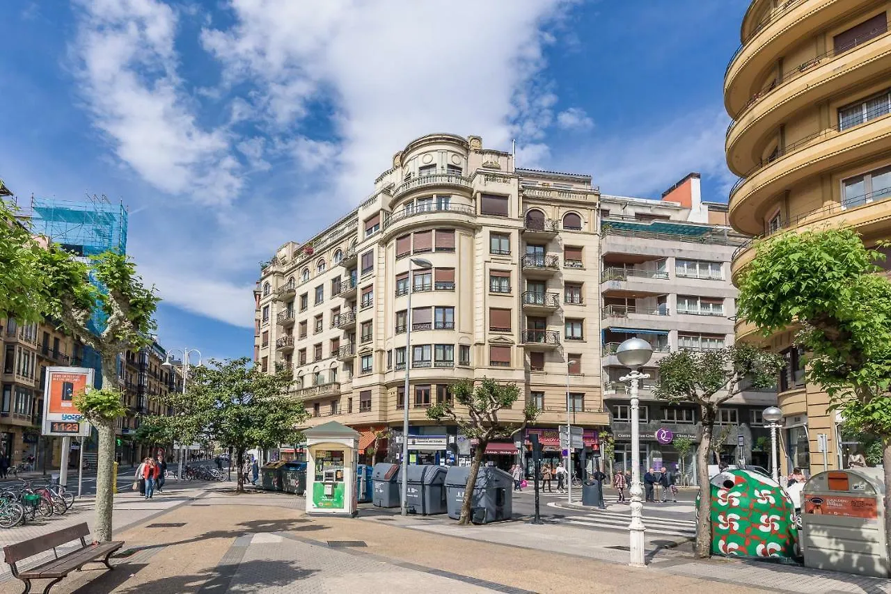 Gros Beach Apartment San Sebastián