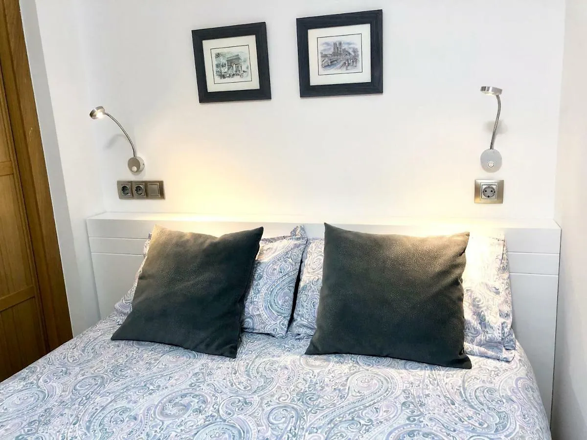 Gros Beach Apartment San Sebastián